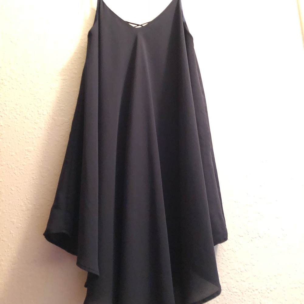 Cute navy blue flowy dress